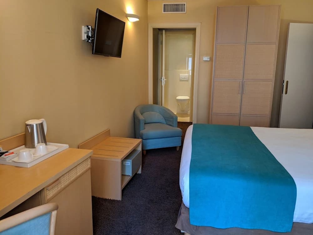 Club Inn - photo 3