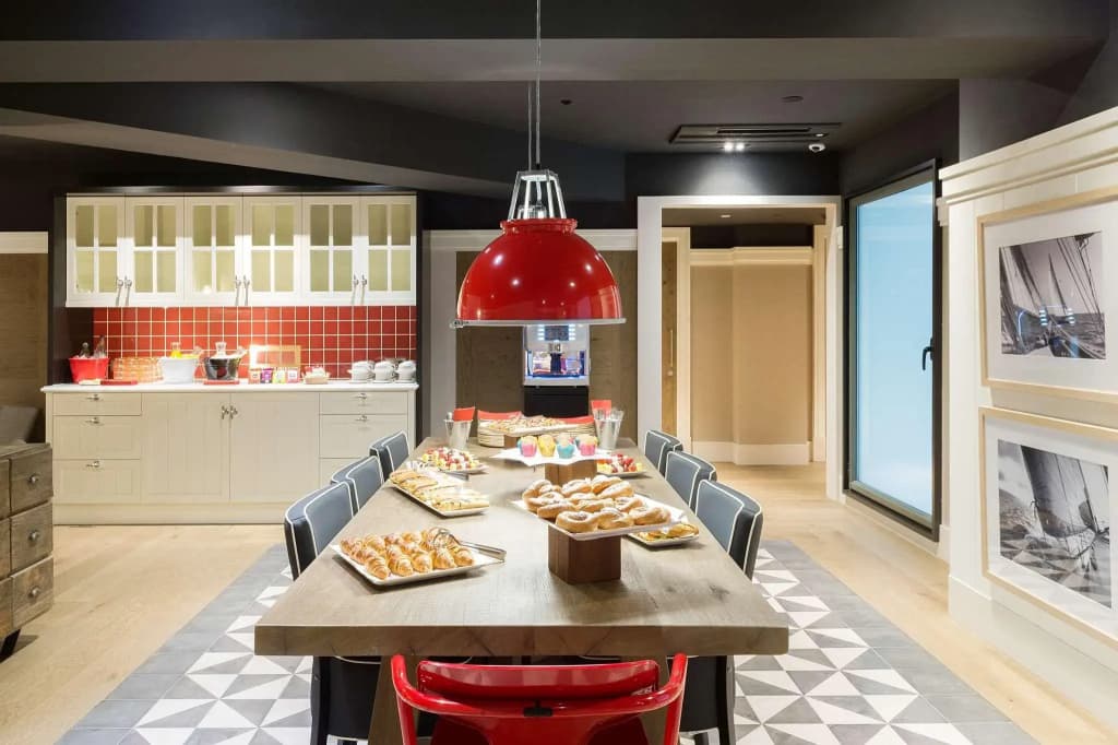 Hotel Barcelona Universal - photo 14