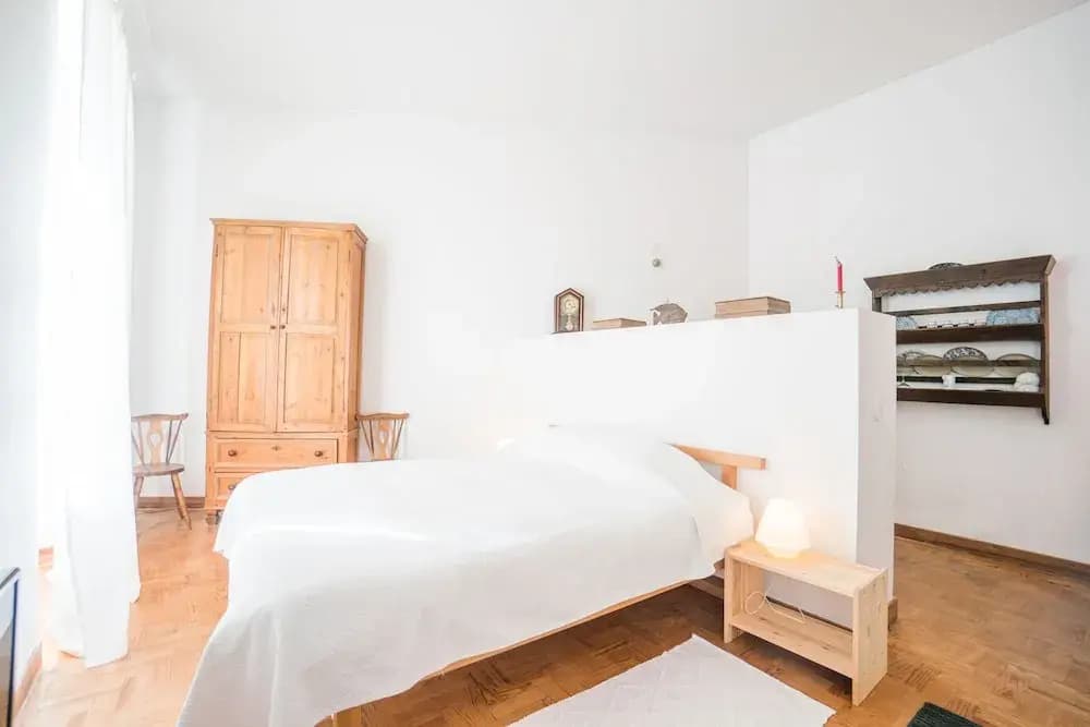 Traditional Studio Apartment - photo 3