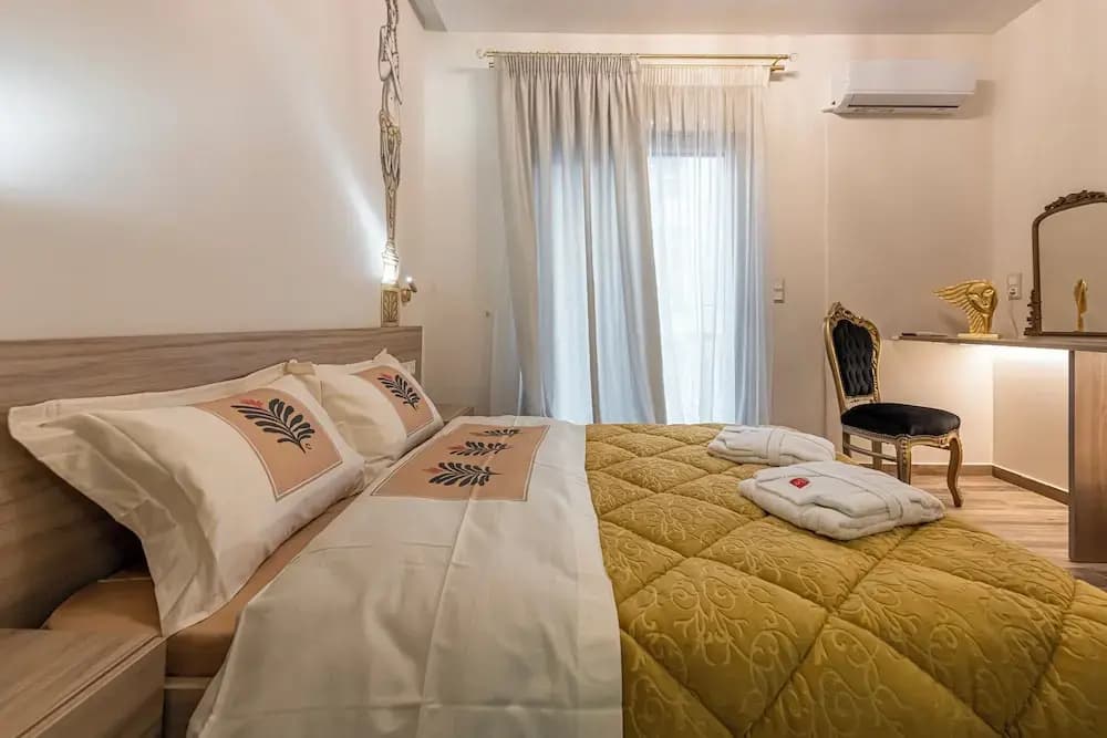 Koukaki Luxury Suites - photo 5