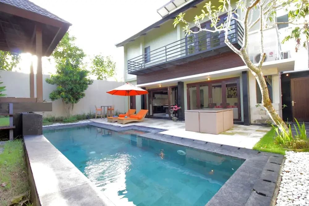 Secret Garden Villa Jimbaran - photo 12