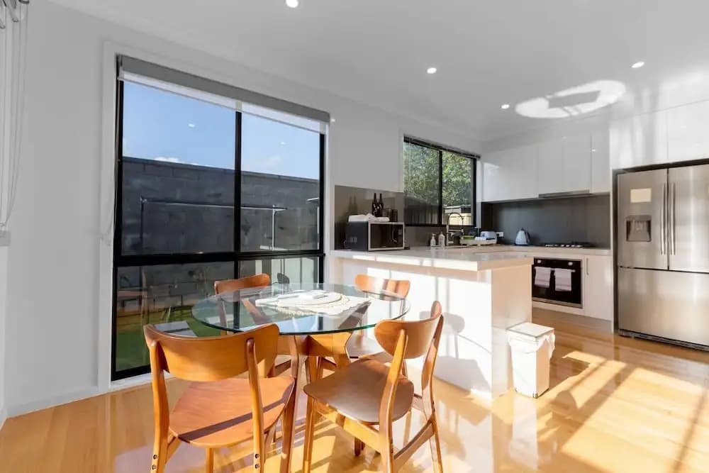 Impressive & Spacious new Townhouse@preston - photo 12