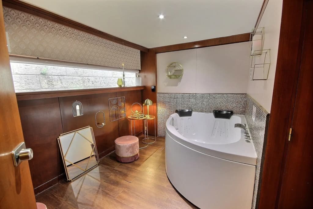 VIP Paris Yacht Hotel - photo 26