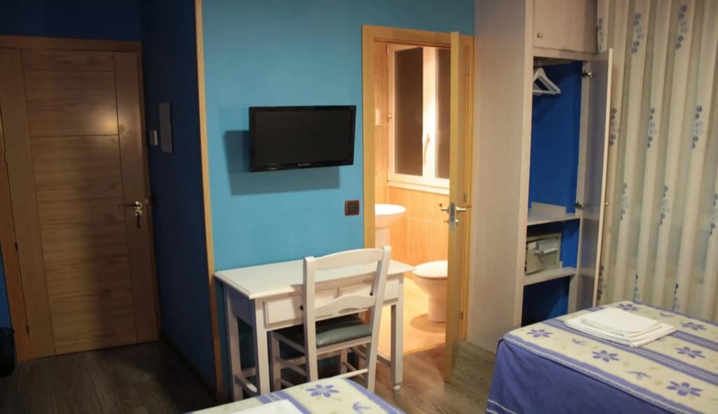 Hostal Regio - photo 3