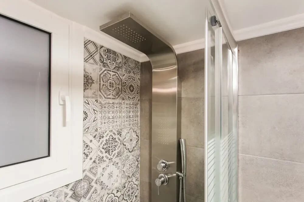 Explore Athens with 2 Bedroom Condo - photo 9