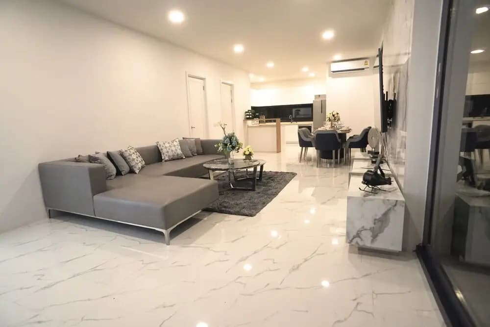 Private Pool Villa in Central Pattaya - Palmc8 - photo 3