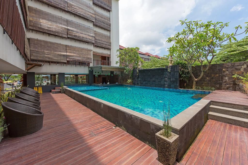 ZEN Rooms Kuta Sunset Road 2 - photo 17