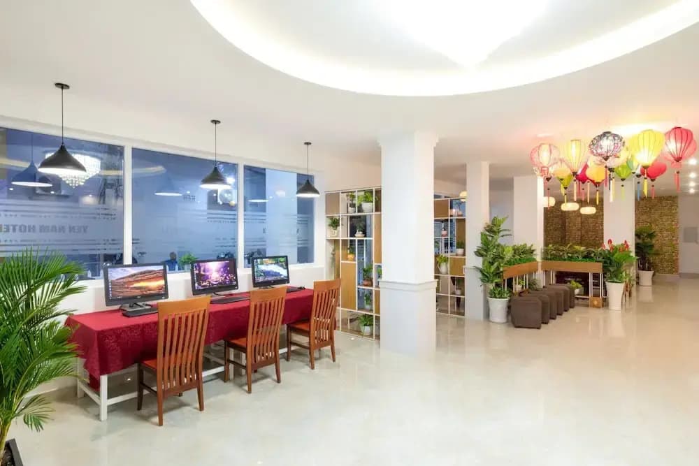 Yen Nam Hotel Hoang Van Thu - photo 20