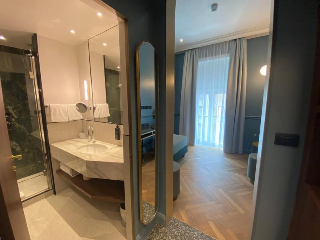 Hotel Berna - photo 18