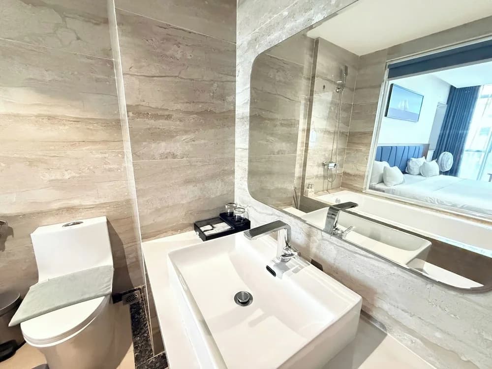 Ruby Star Hotel Da Nang - photo 32