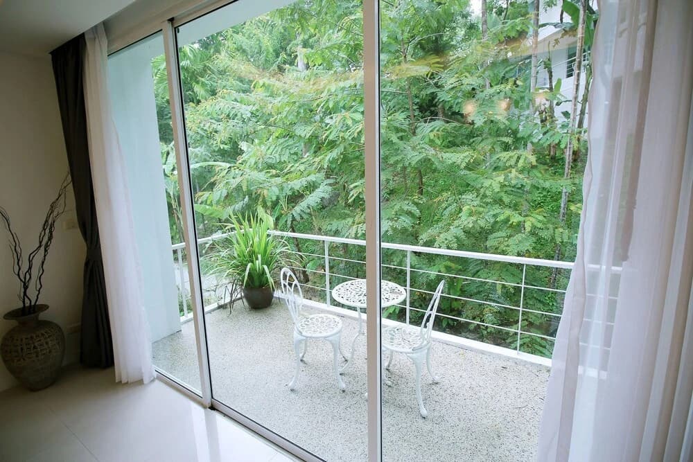 The Trees Hillside Apartment - photo 6