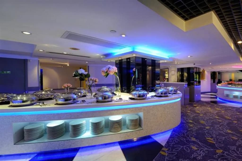 Metropark Hotel Mongkok - photo 17