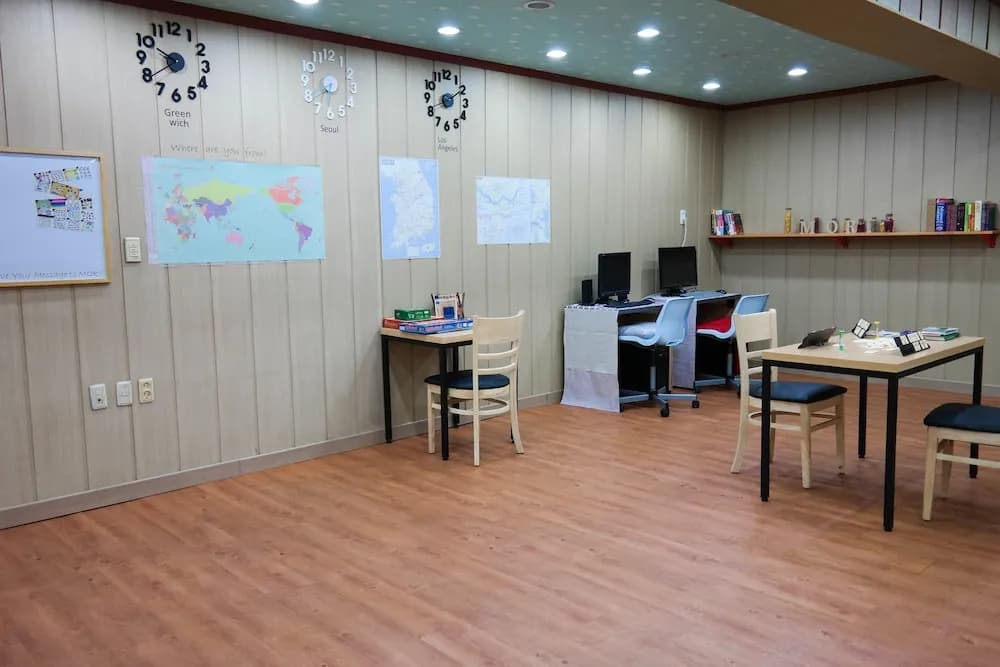 Mori Guesthouse - Hostel - photo 21