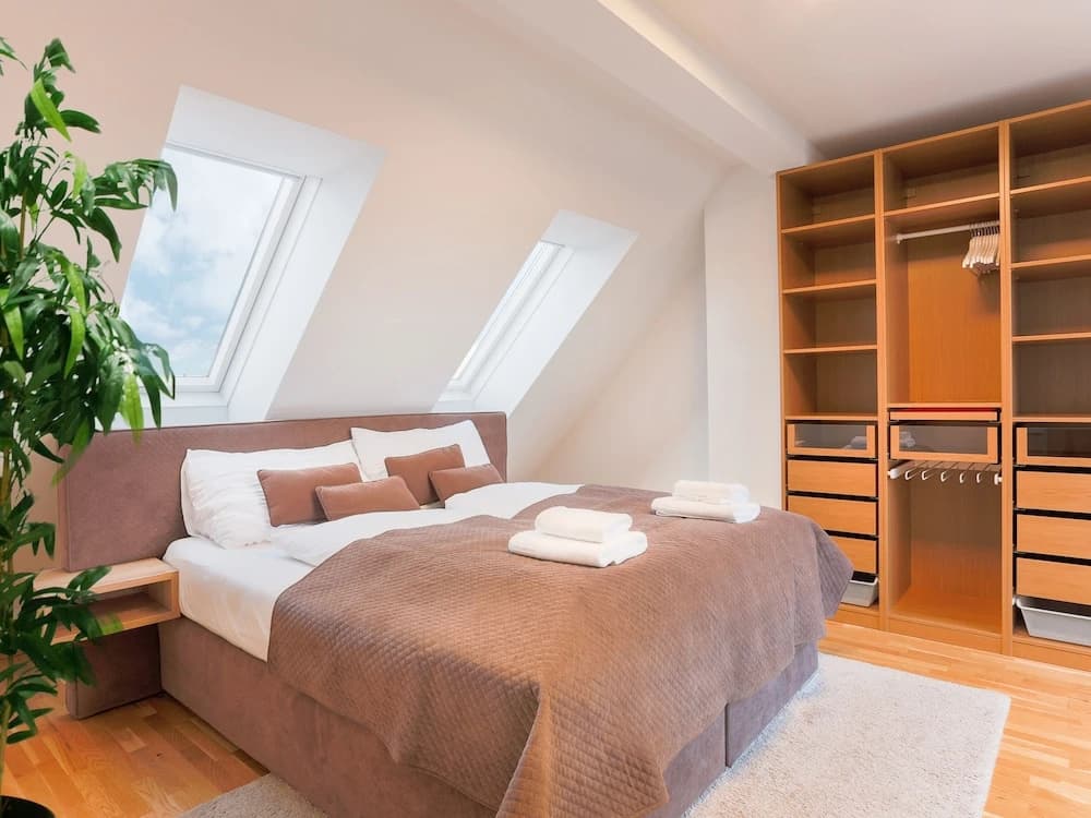 SKY9 Penthouse Apartments - photo 3
