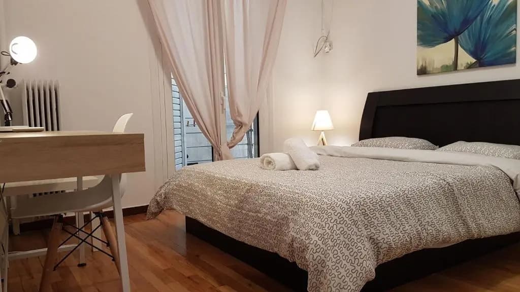 Teal Apartment - Athens Center, 4 BD, 2 BATH - photo 4