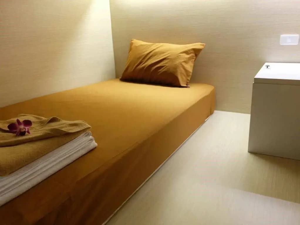 Loma Hostel at Phuket Town - photo 5