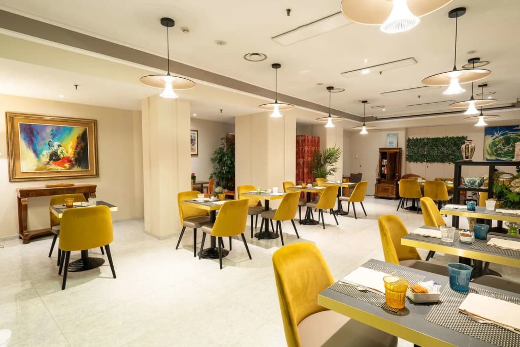Hotel Regina - photo 16