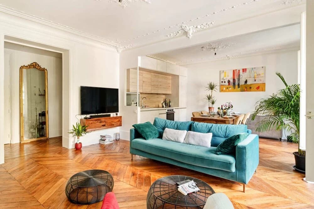 Beautiful Apartment in the Center of Paris on the Island of the City - photo 6