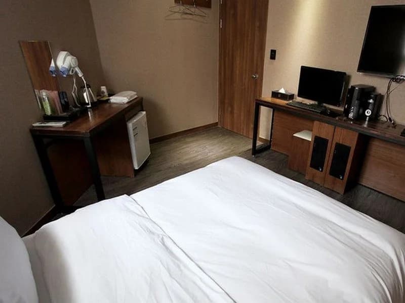 Cheonho Mong Hotel - photo 13