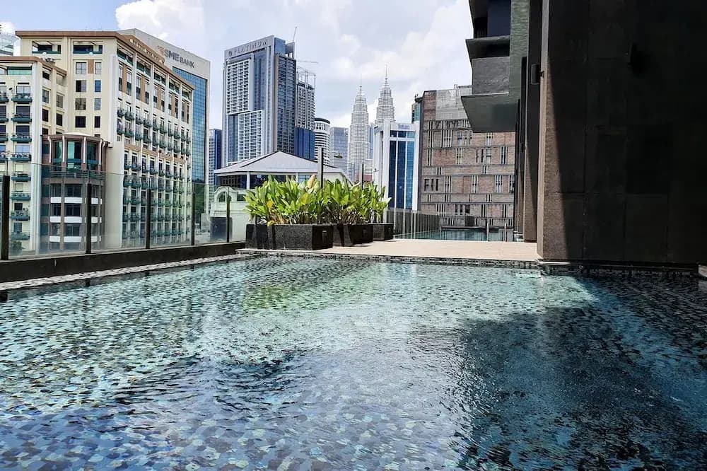 Anggun Residences Guesthouse - photo 15