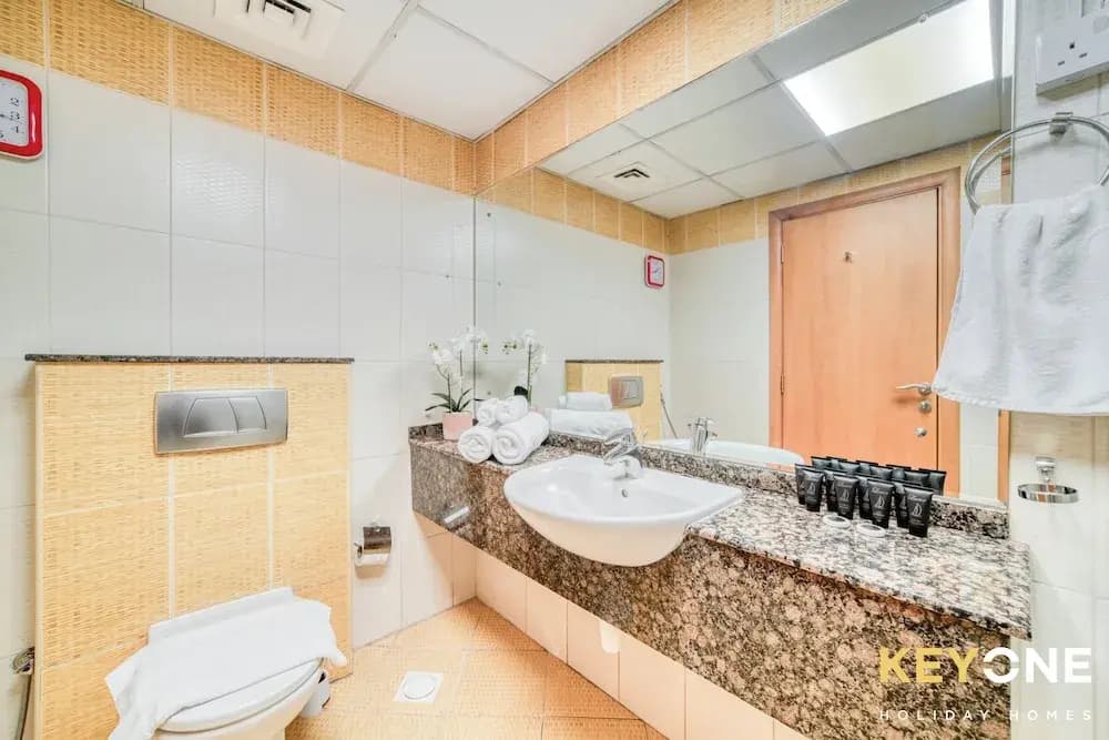 KOHH - 2BR in Marina Diamond 6 - photo 31