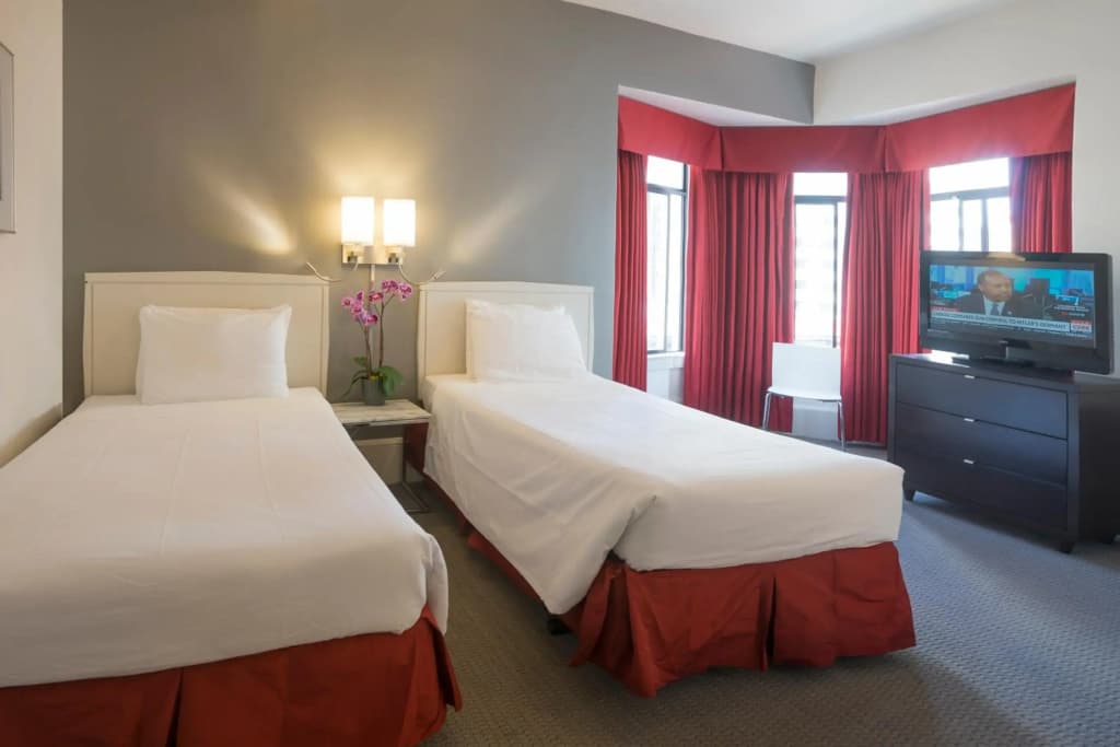 Grant Plaza Hotel - photo 5