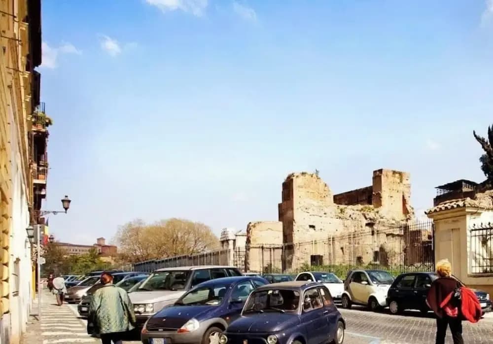 Foro Romano Luxury Flat - photo 12