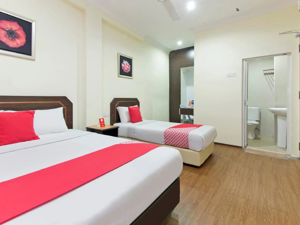 OYO 90422 T-signature Hotel Kuala Lumpur - photo 5