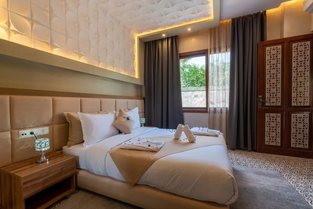 Yanis Guest House - photo 9