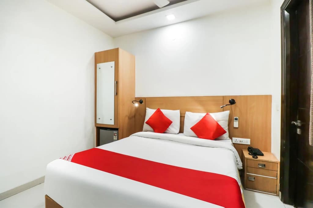 Hotel Green Saffron - photo 11