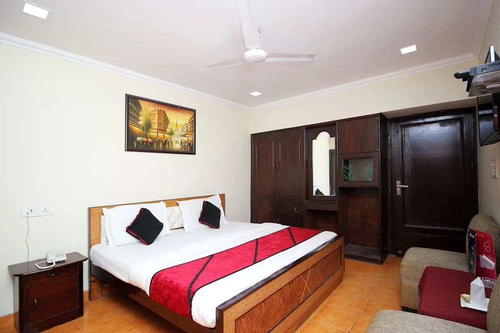 OYO 4883 Duke Hotel - photo 7