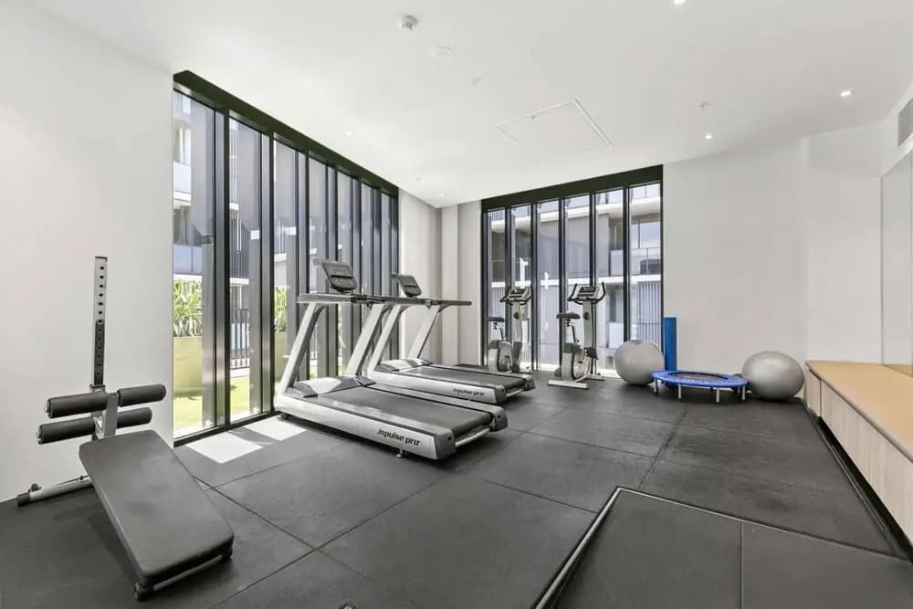 Collingwood Cool 2-bed, Balcony, Gym, Rooftop - photo 10