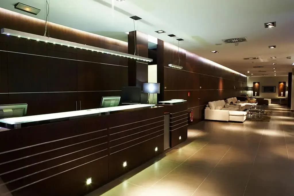 Hotel Constanza - photo 20