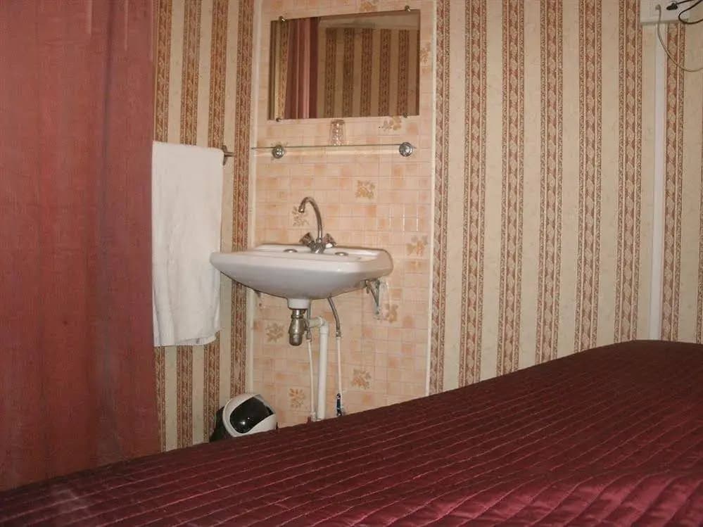 Hotel Saint Pierre - photo 17