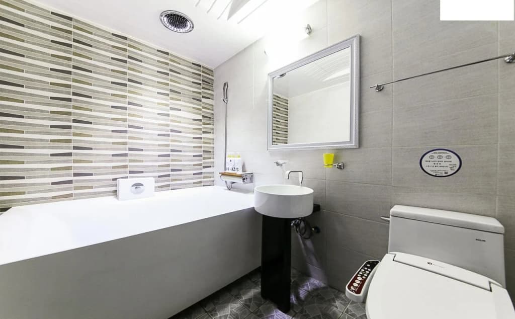 Hotel Bally - photo 7