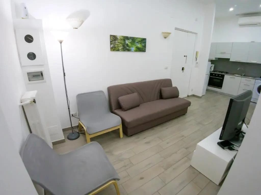 Flat 54 - New Opening - photo 4