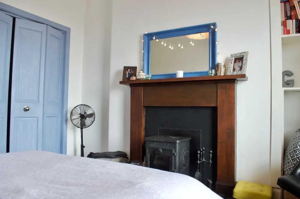 1 Bedroom Flat In Central Edinburgh - main photo