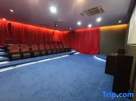 Railway Stylish Homestay (3Br3B) 6Pax by Cowidea - photo 9