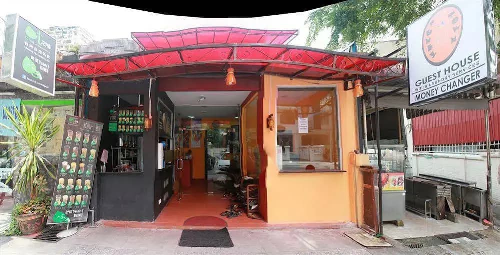 Funky Town Guesthouse - photo 1