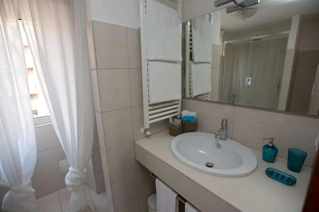 Ad 2015 Guesthouse - photo 7
