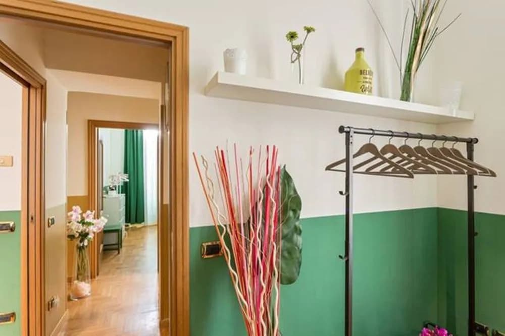 Colosseo Rome Apartments - photo 21