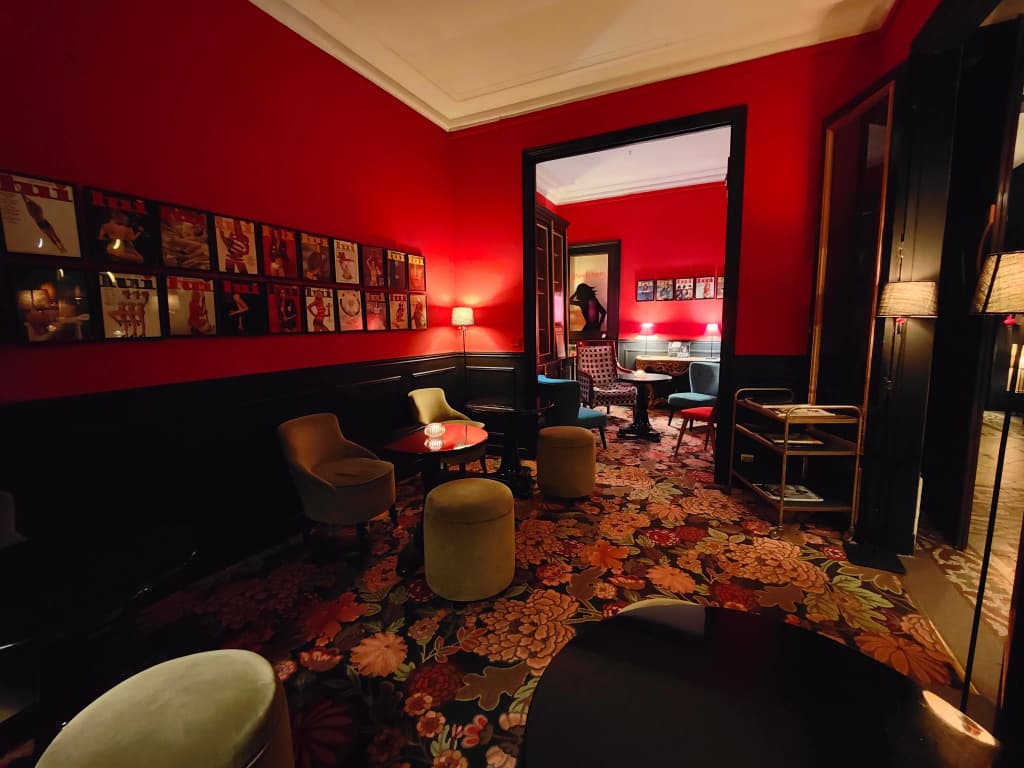 Alba Opera Hotel - photo 2