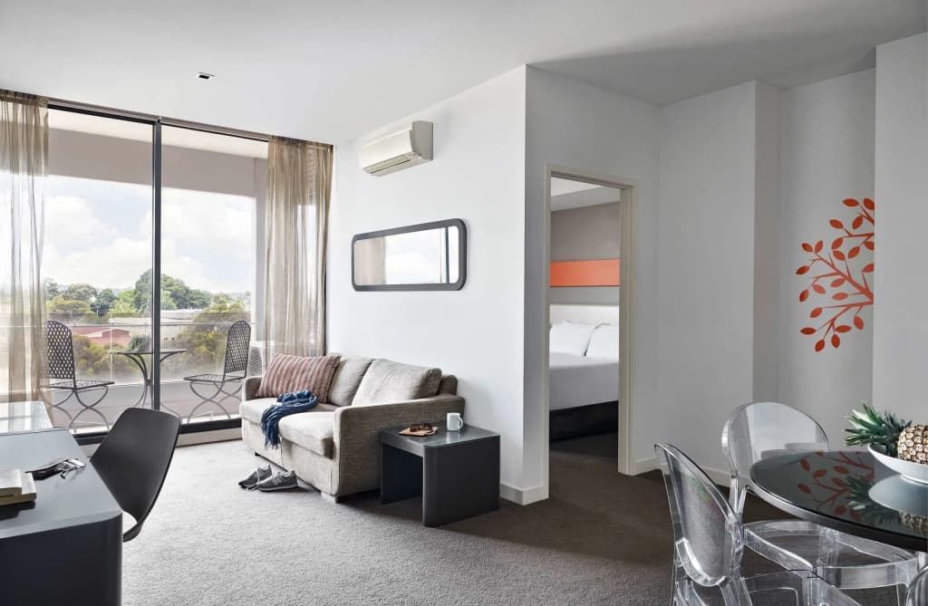Dandenong Central Apartment Hotel - photo 3