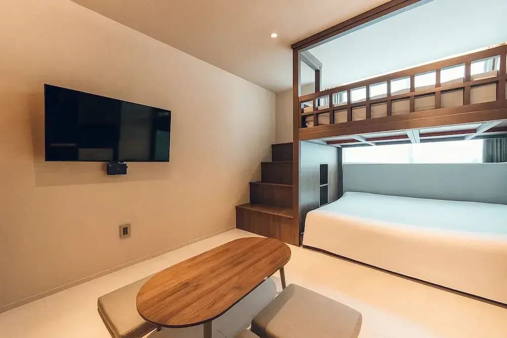 Monthliv Gwangjang Market Hotel Stay - photo 16