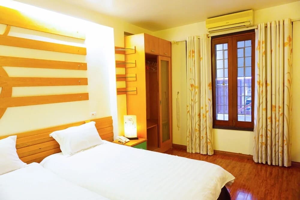 Thanh Lich Hotel - photo 12