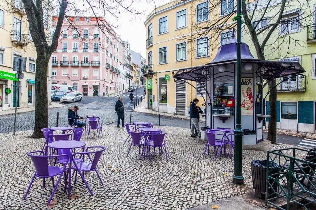 Loving Lisbon Flores - photo 9