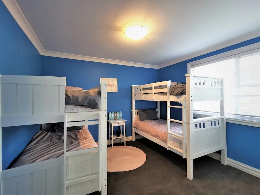 Comfy 4 Bedroms Corner House - photo 5