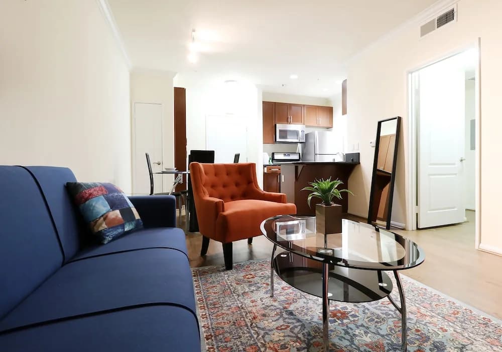 Downtown LA Artistic Apartments - photo 4