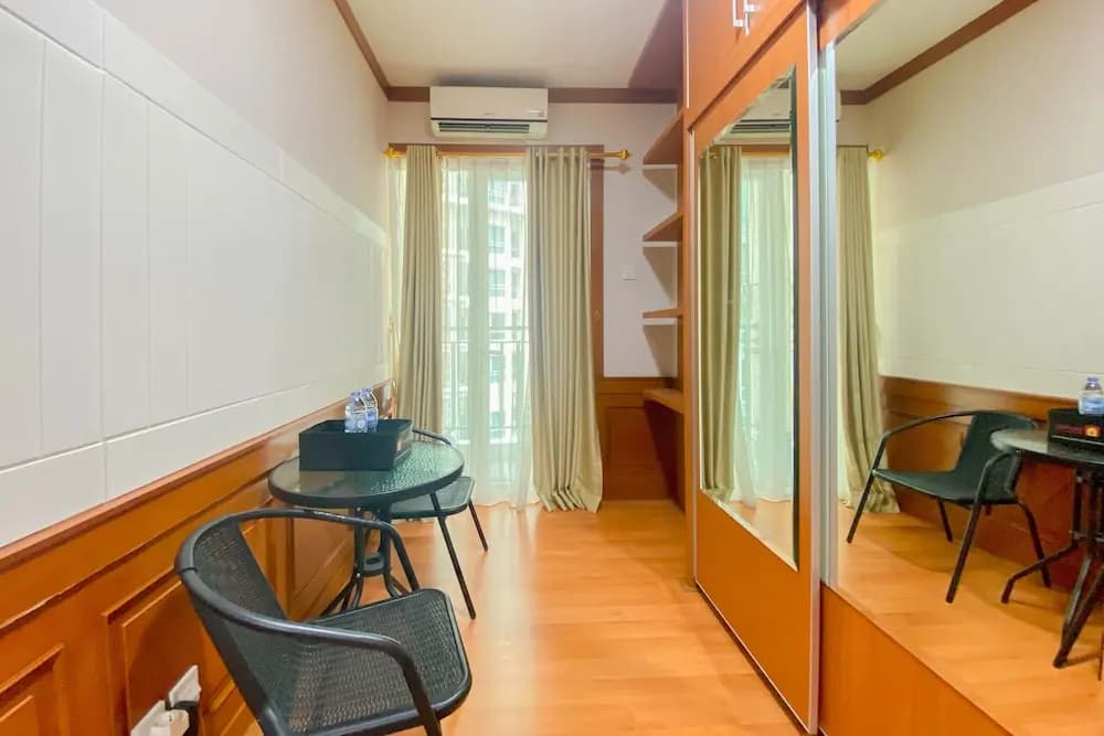 Comfy And Minimalist 1Br Apartment At Woodland Park Residence - photo 4