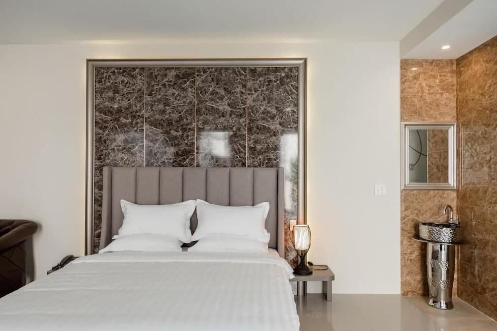 The Valen Resort - photo 19